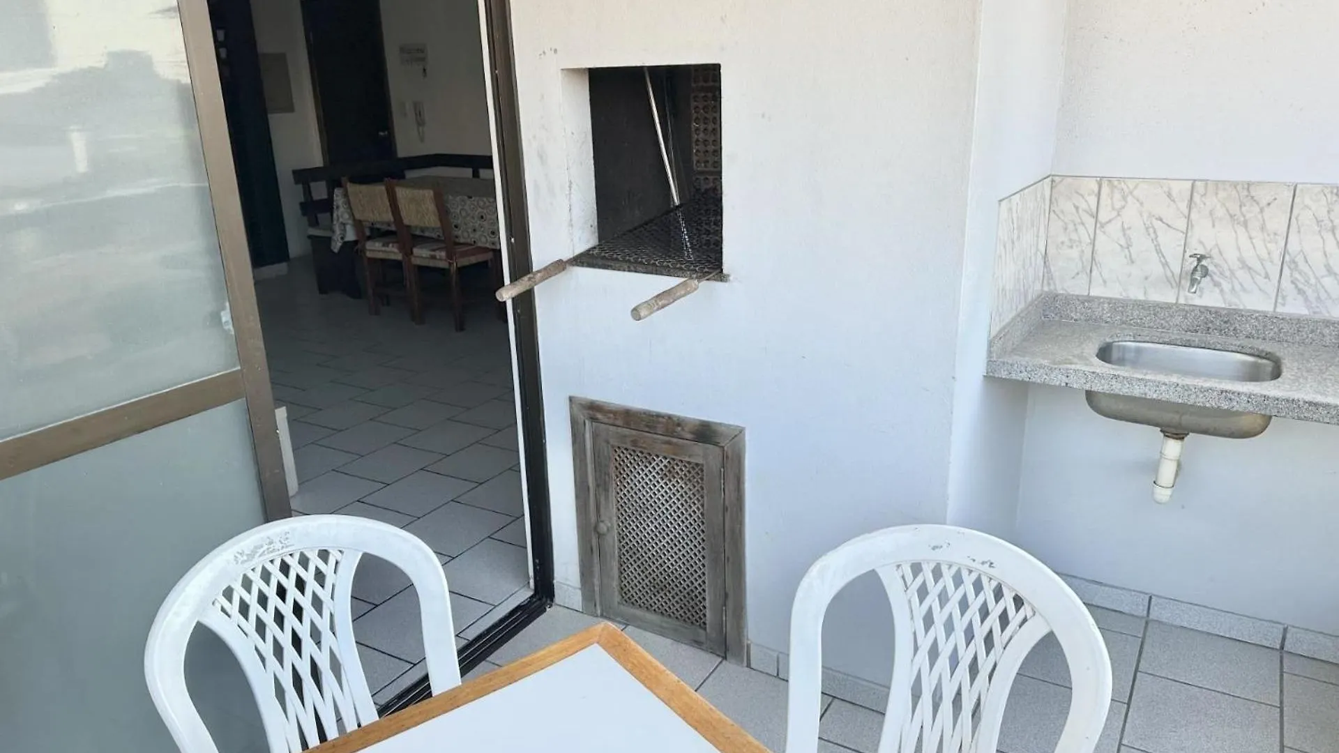 Apartamento Avenida Bombinhas